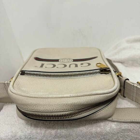 Gucci logo print messenger bag - Picture 10 of 16